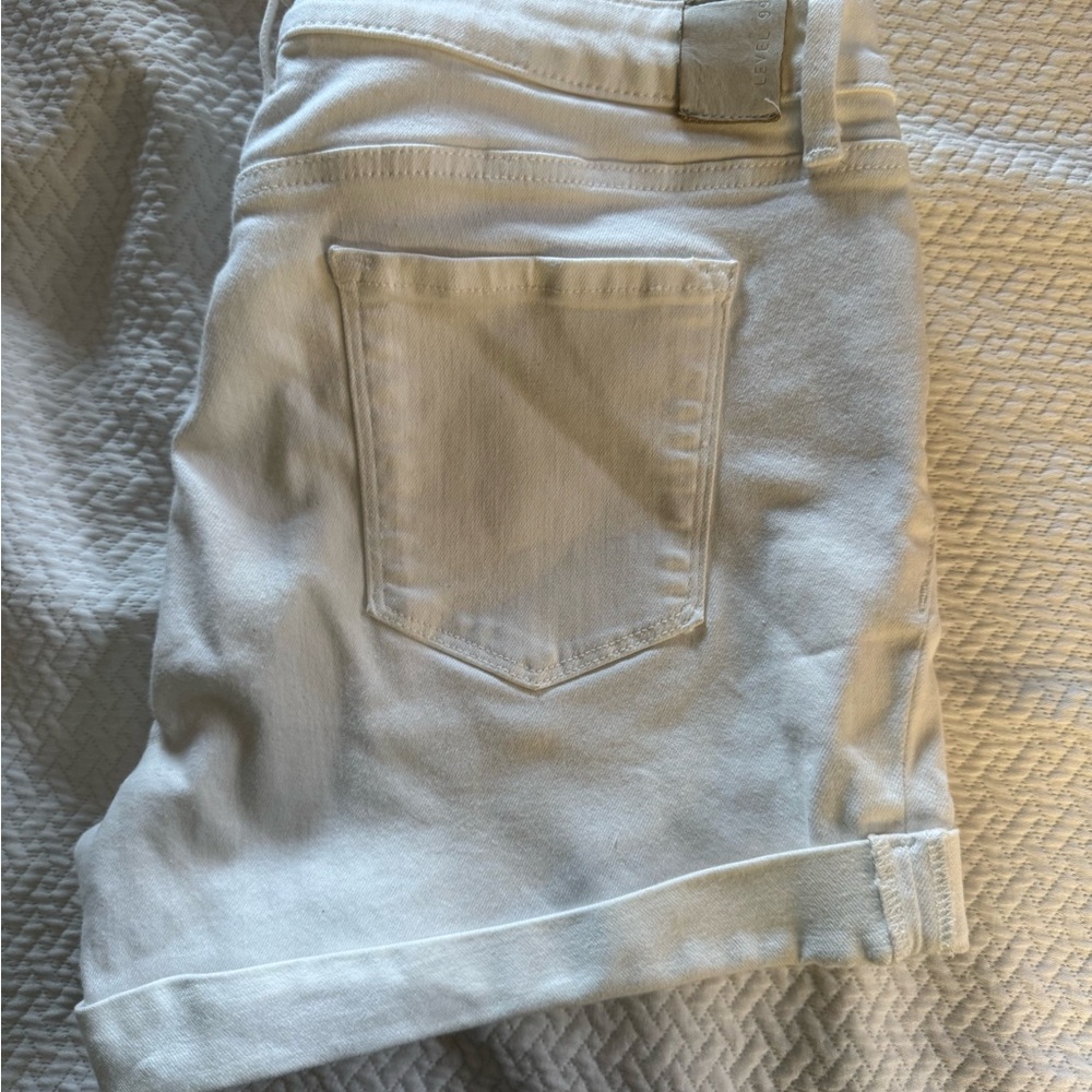 Level 99 Women's White Jean Shorts